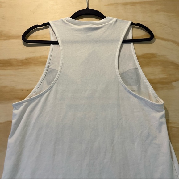 Adidas Tank Top Size L - Picture 3 of 8
